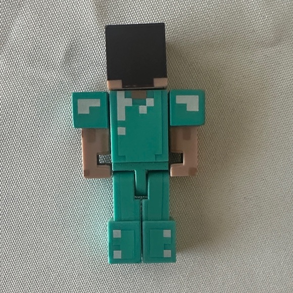 Minecraft Action Figure - Picture 2 of 2